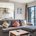 Forum Apt By Lovelystay