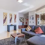 Forum Apt By Lovelystay